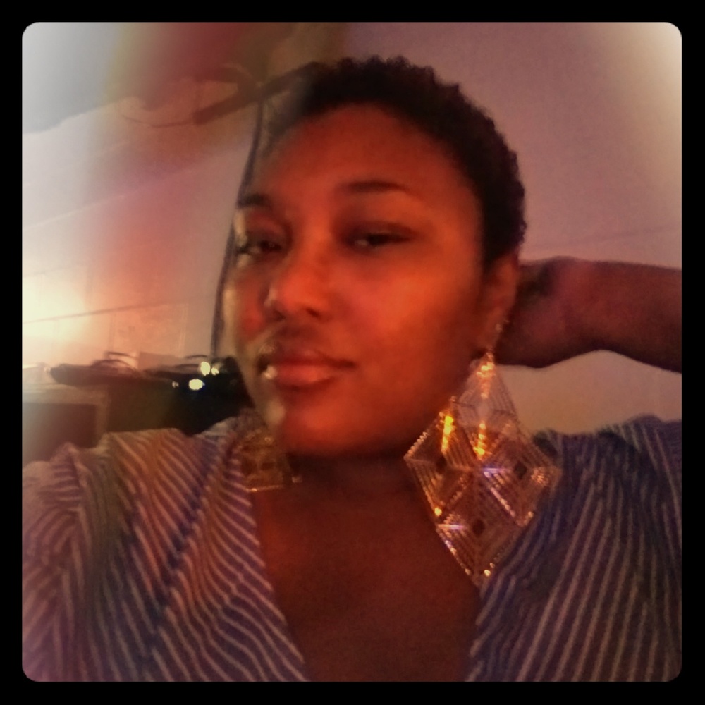 Meet your Posher, Salenna